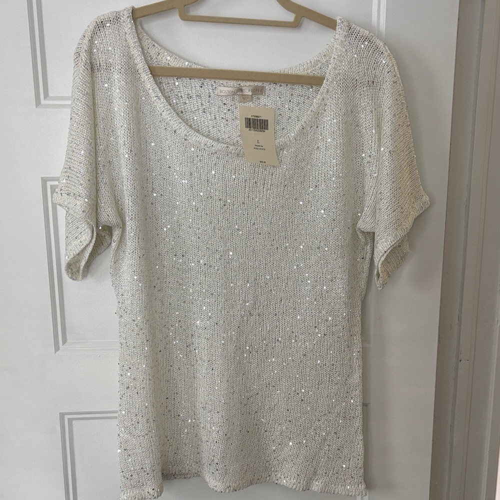 Boston Proper White Sequin Short Sleeve Tee
